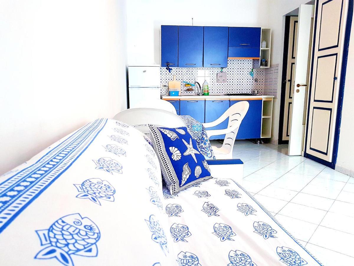 Lipari Blu Apartment Bagian luar foto